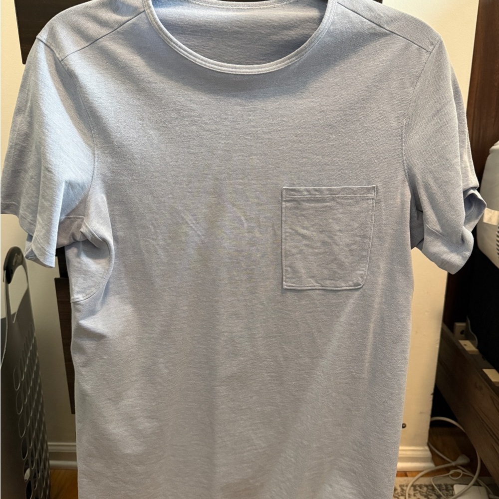 Men's Lululemon Light Blue Crew Neck T-Shirt